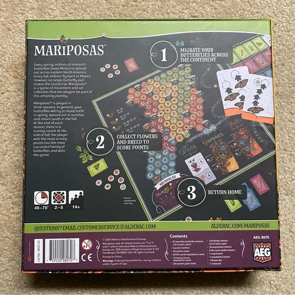 Mariposas Board Game with Butterfly Design - Picture 2 of 7